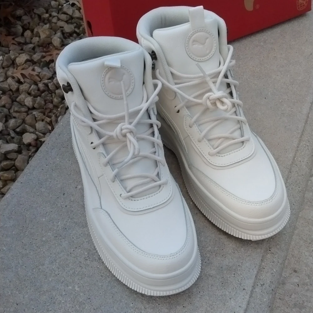 NWT Puma Mayra Frosted Ivory size 9